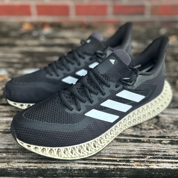 Adidas 4D FWD 2 Black Carbon Running Athletic Training Shoes GX9249 Mens Sz 10.5 - Picture 3 of 12